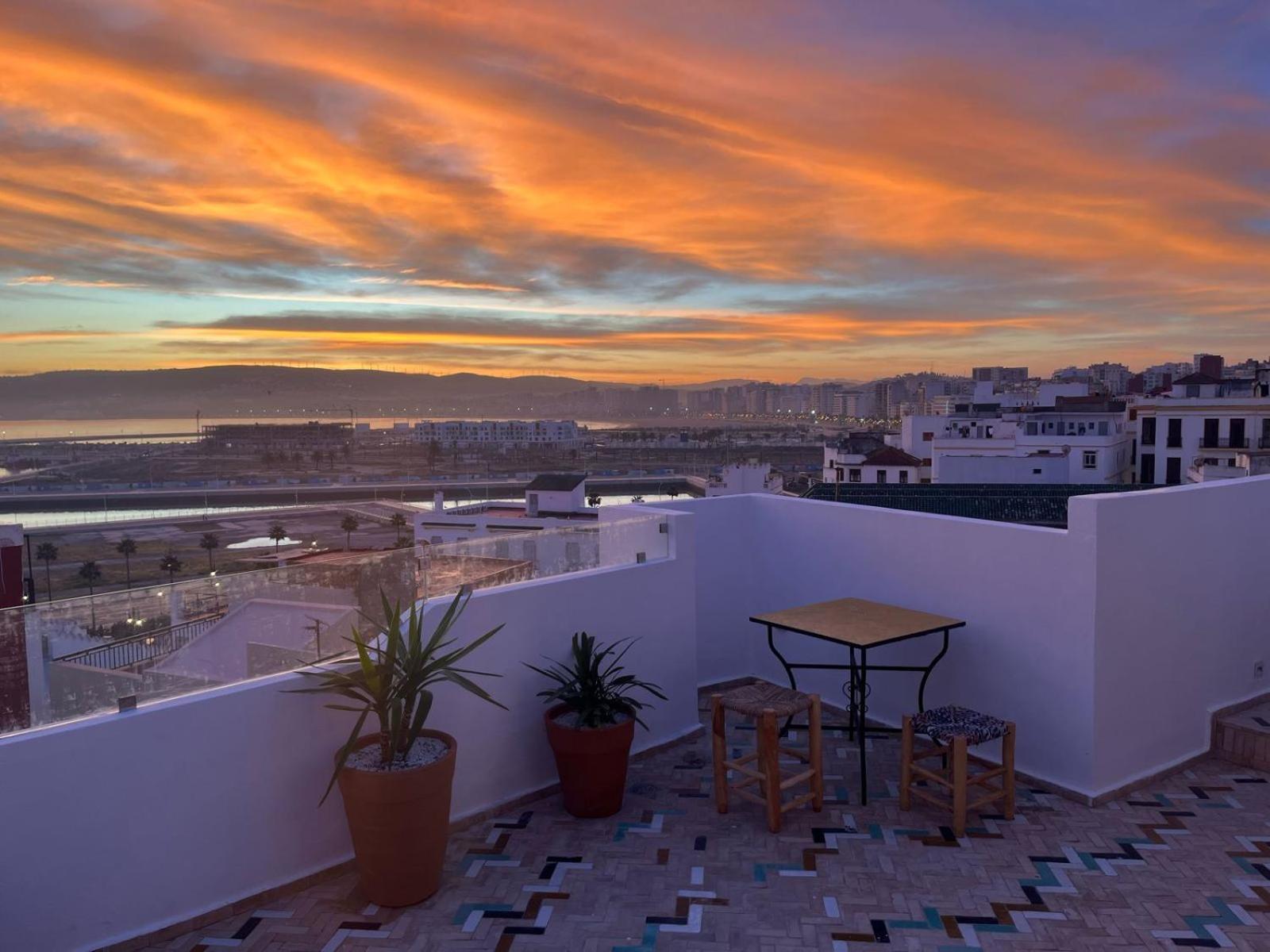 Socco Hostel Tanger Buitenkant foto